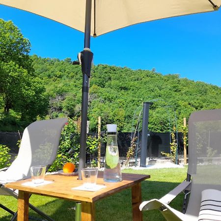 Miravallesuites Сан-Дзено-ди-Монтанья Экстерьер фото